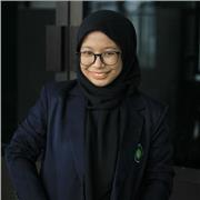 Arabic tutor. Advanced degree in Arabic Education with experience in giving lessons to Indonesian and German people.